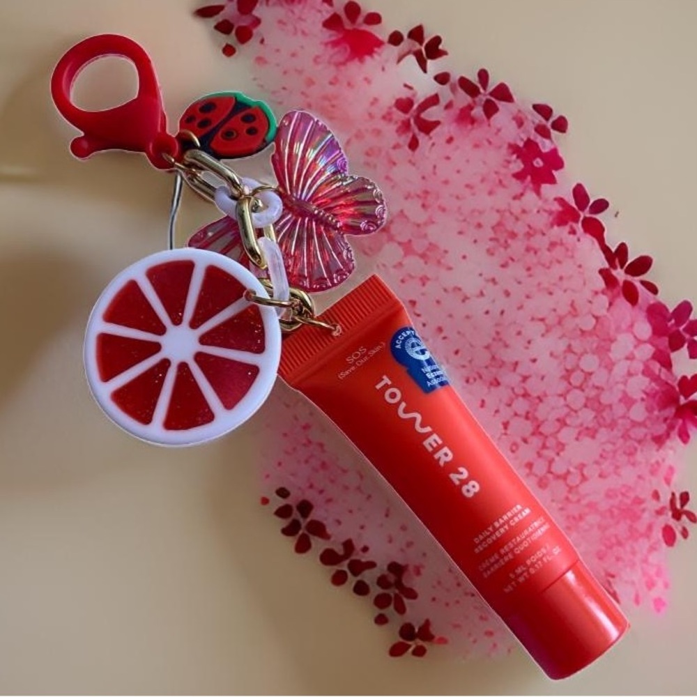 🍓🍉 5 for $25 Tower 28 Keychain